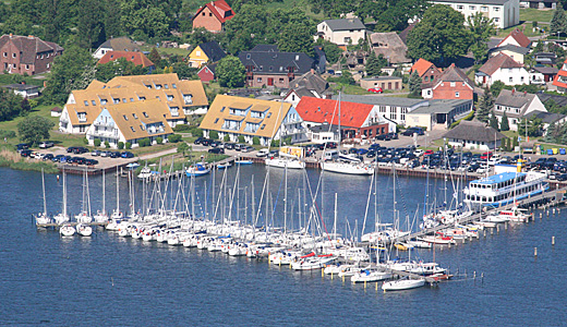 Kapit  ns-H  user Breege  Insel R  gen Urlaub  Sehensw  rdigkeiten